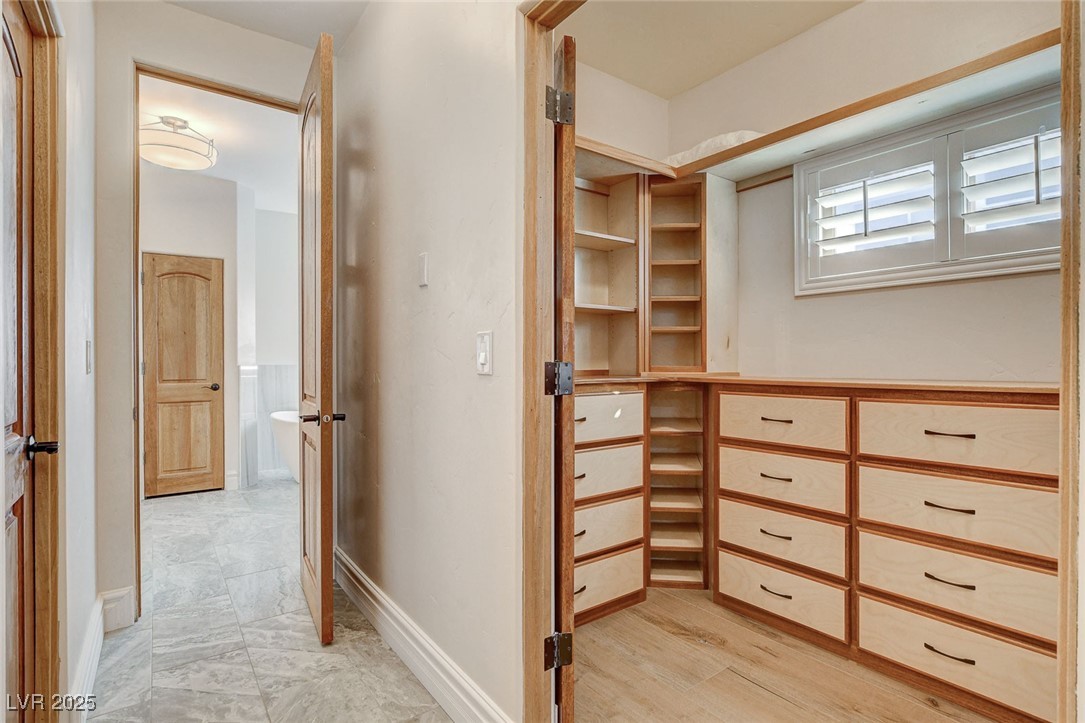 1182 Thomas Bay Circle