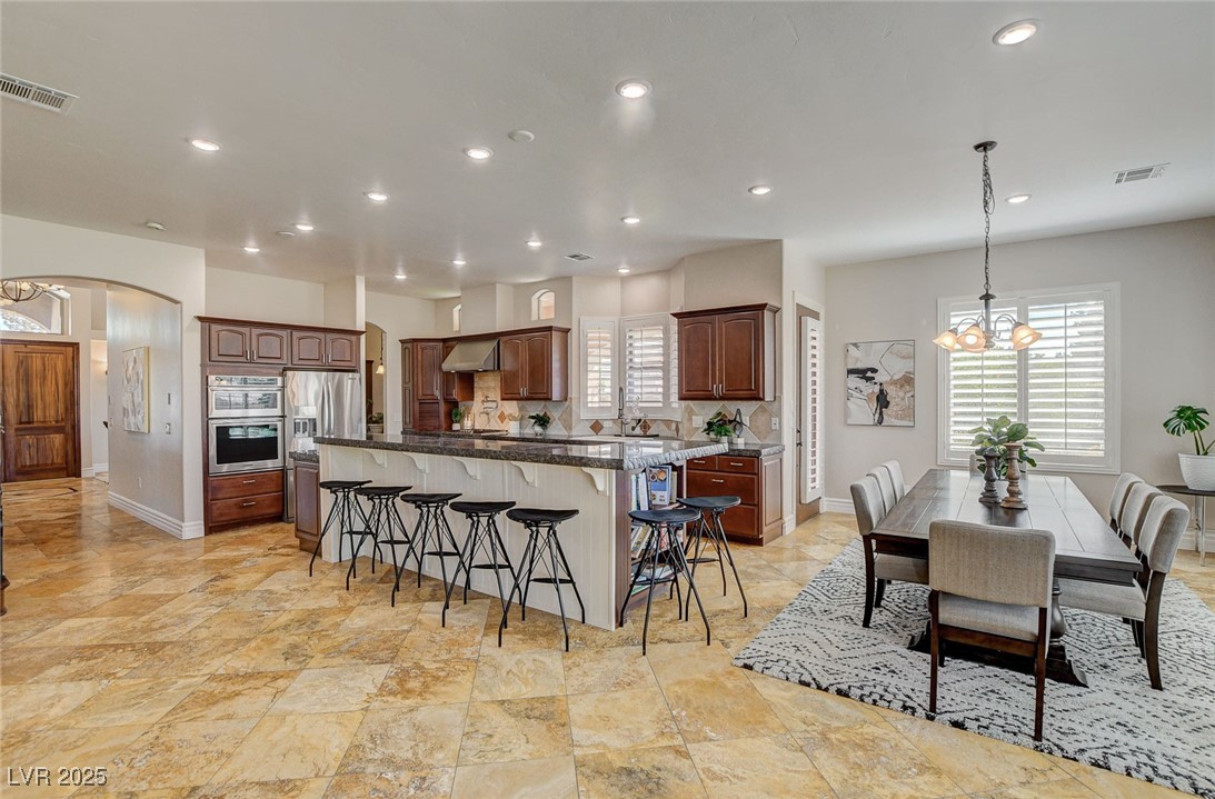 1182 Thomas Bay Circle