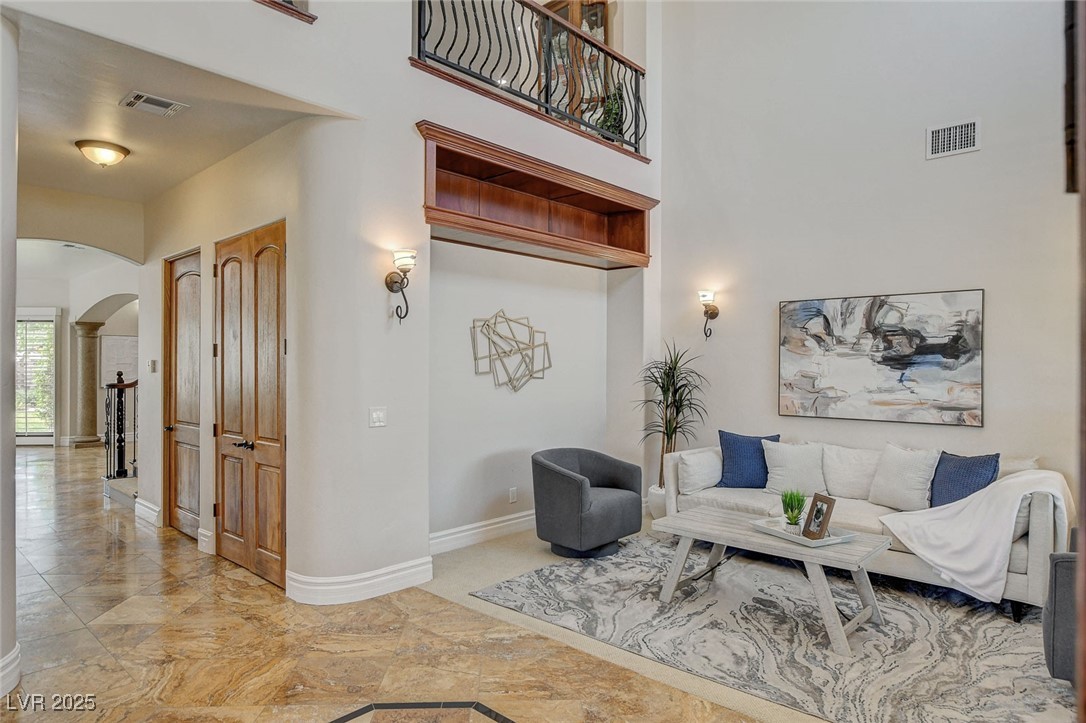 1182 Thomas Bay Circle