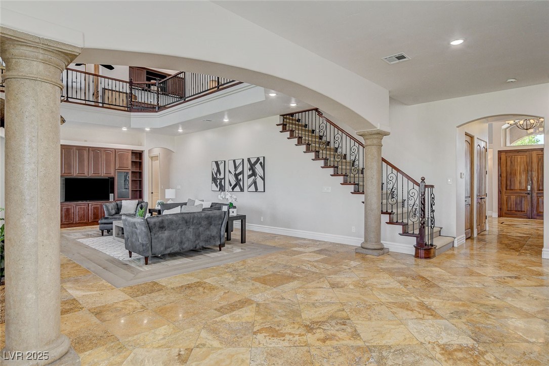 1182 Thomas Bay Circle