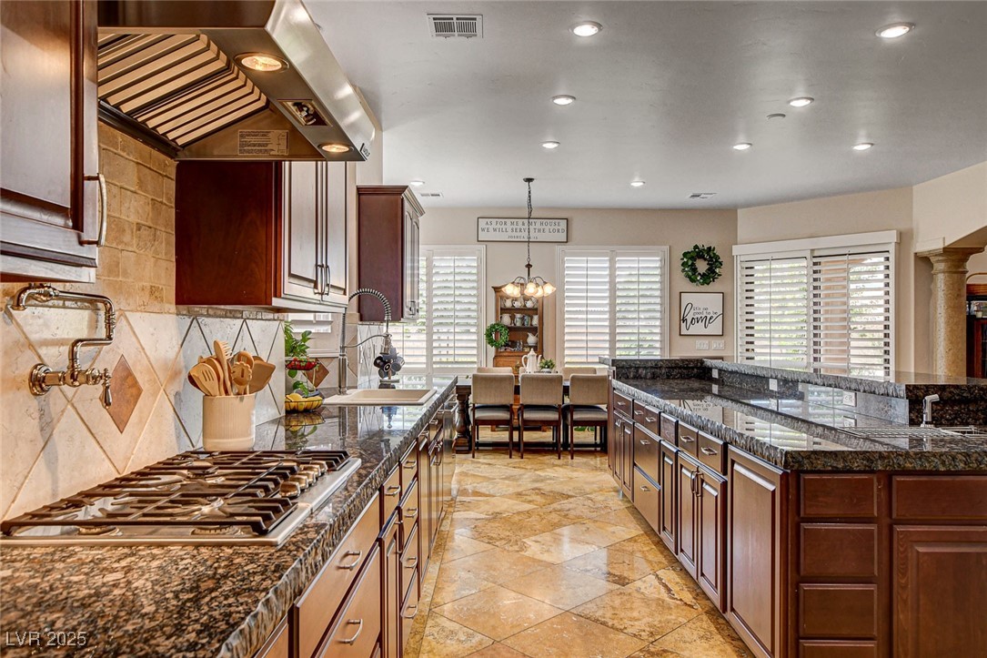 1182 Thomas Bay Circle