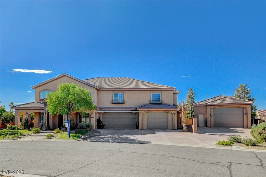 1182 Thomas Bay Circle