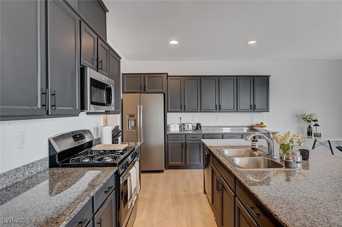 5958 Smith Valley Road