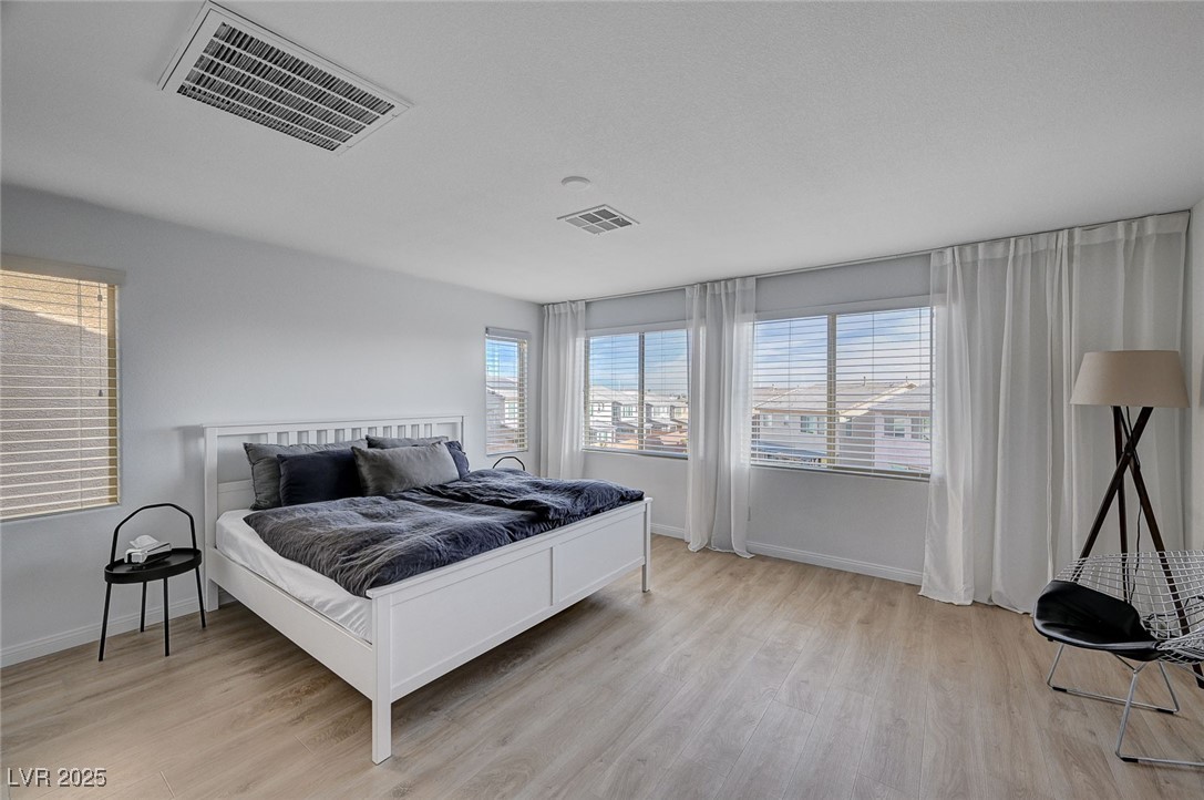 5958 Smith Valley Road