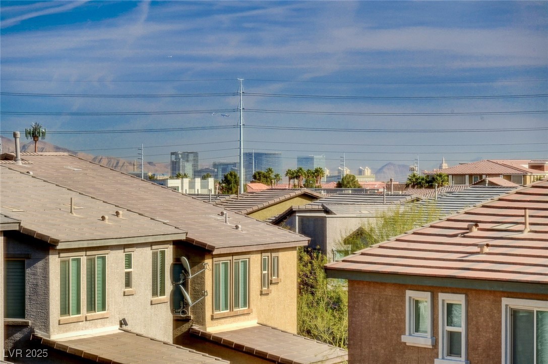 5958 Smith Valley Road