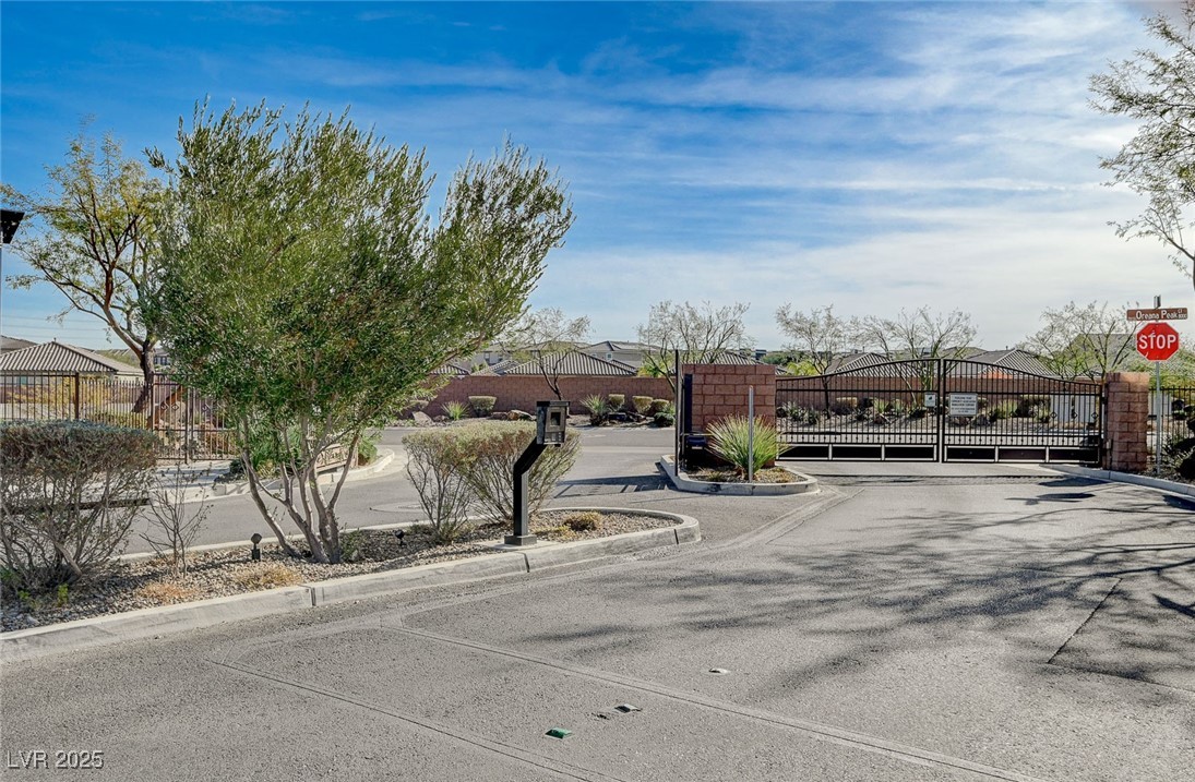 5958 Smith Valley Road