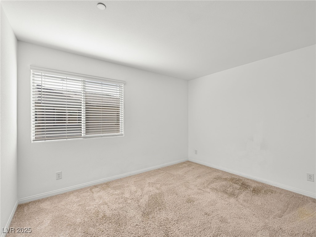 12112 Polar White Court 3