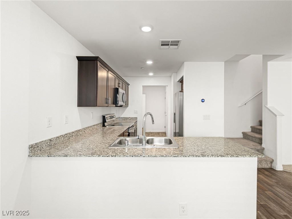 12112 Polar White Court 3