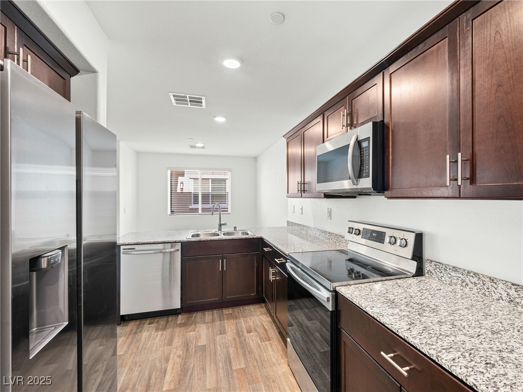 12112 Polar White Court 3