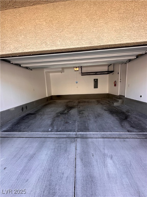 12112 Polar White Court 3