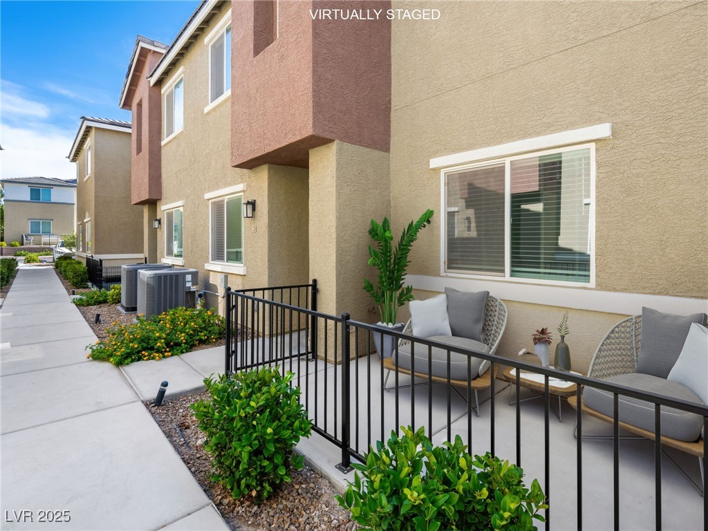 12112 Polar White Court 3