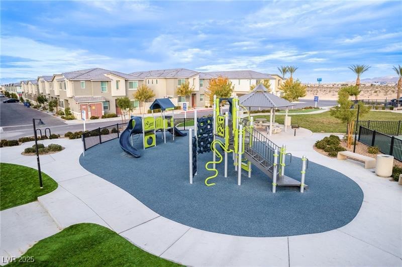 12112 Polar White Court 3