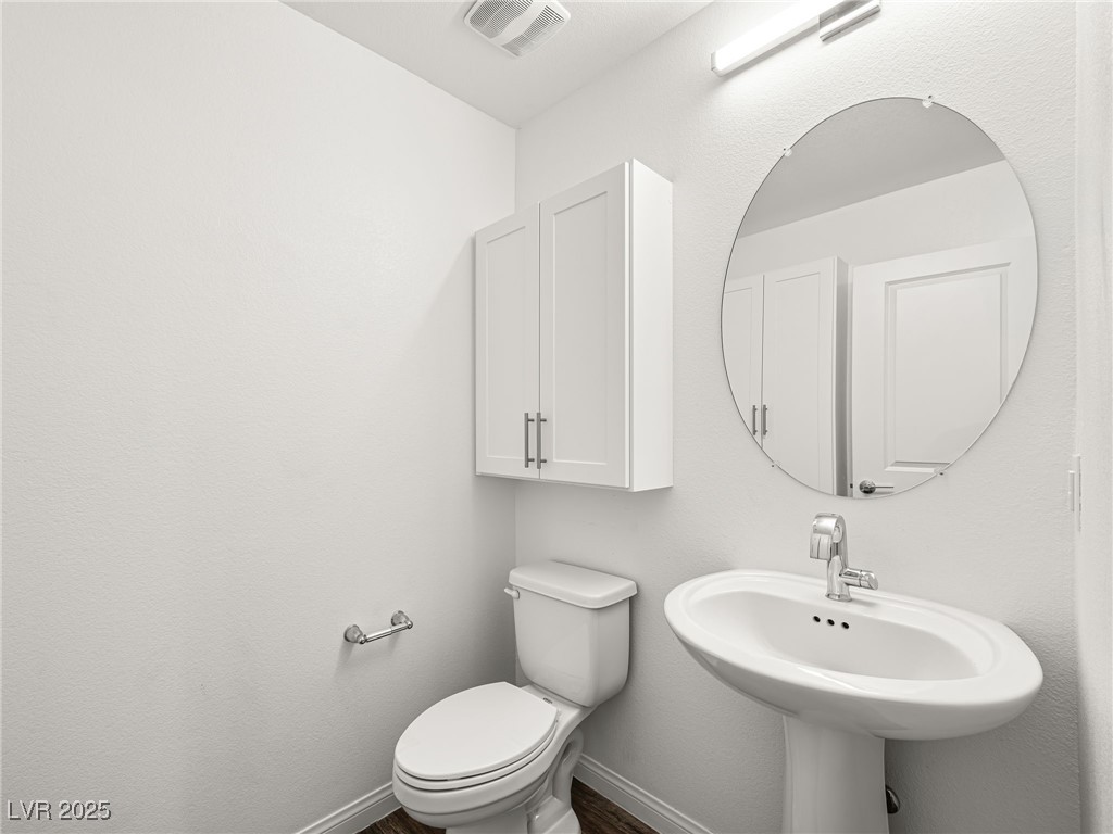 12112 Polar White Court 3