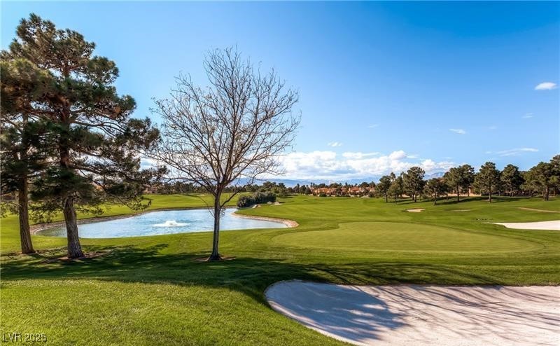 7201 Mission Hills Drive