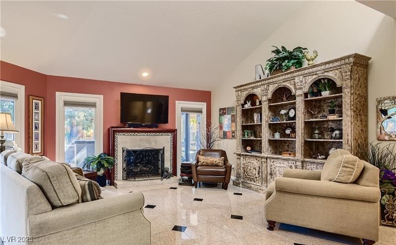 7201 Mission Hills Drive