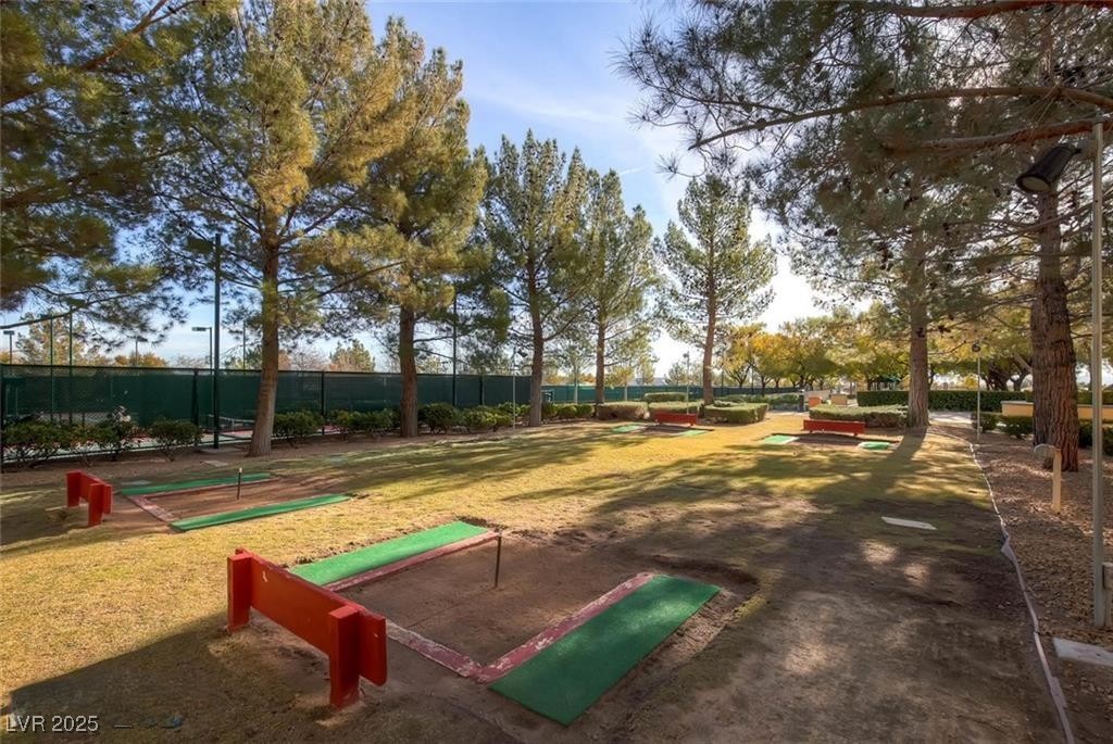 10228 Questa Sera Court