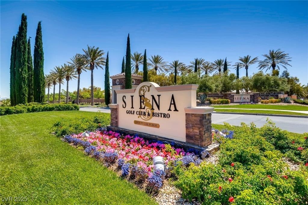 10228 Questa Sera Court