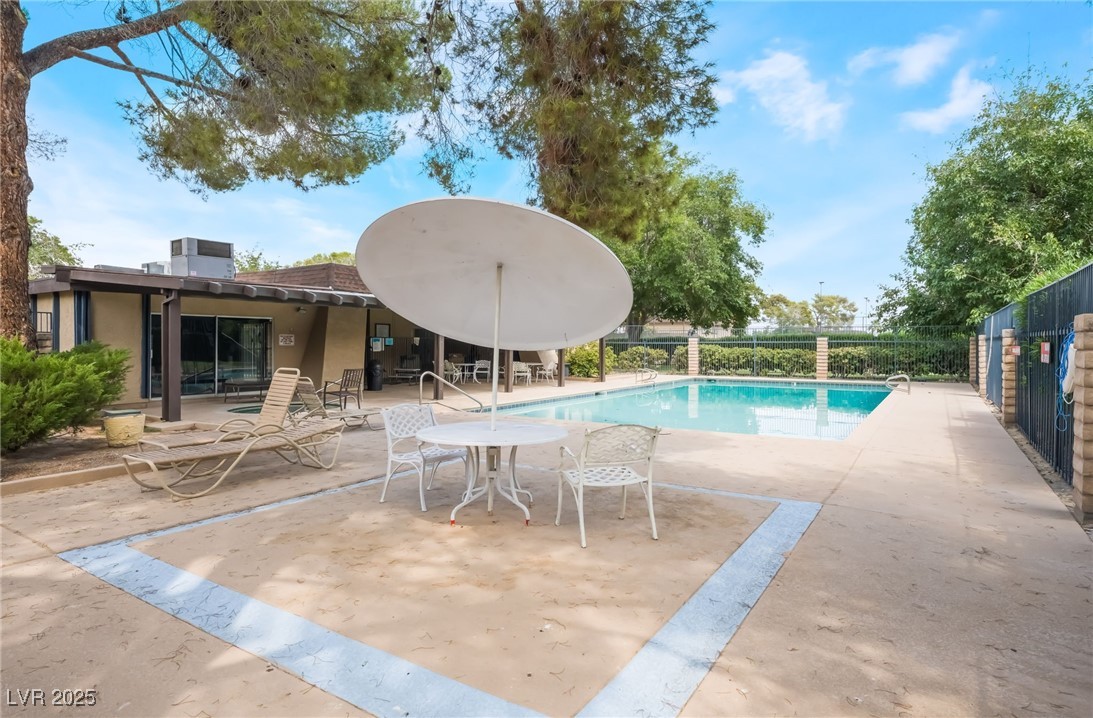 6135 Meadowgrass Lane