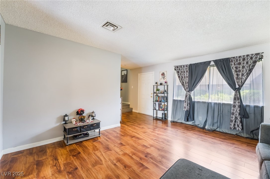 6135 Meadowgrass Lane