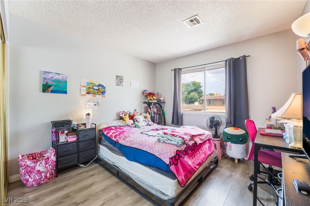 6135 Meadowgrass Lane