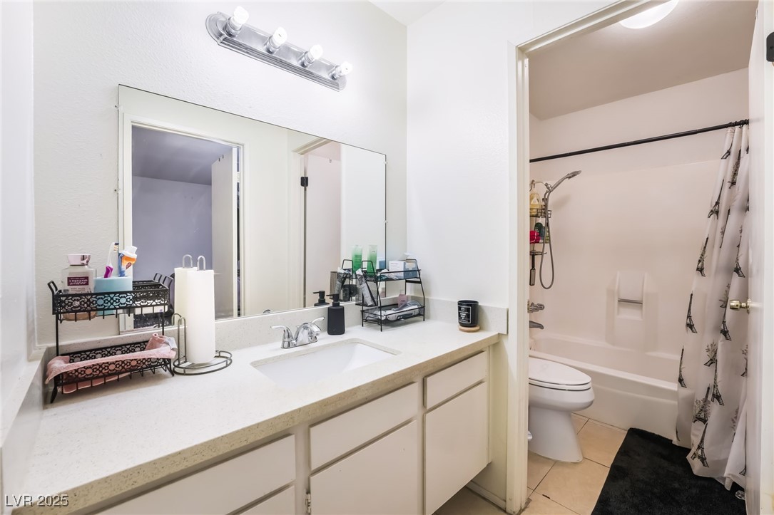 6135 Meadowgrass Lane