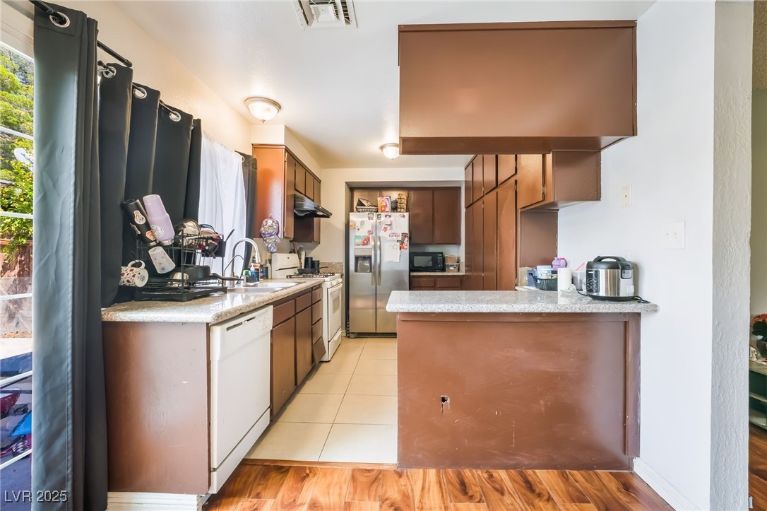 6135 Meadowgrass Lane