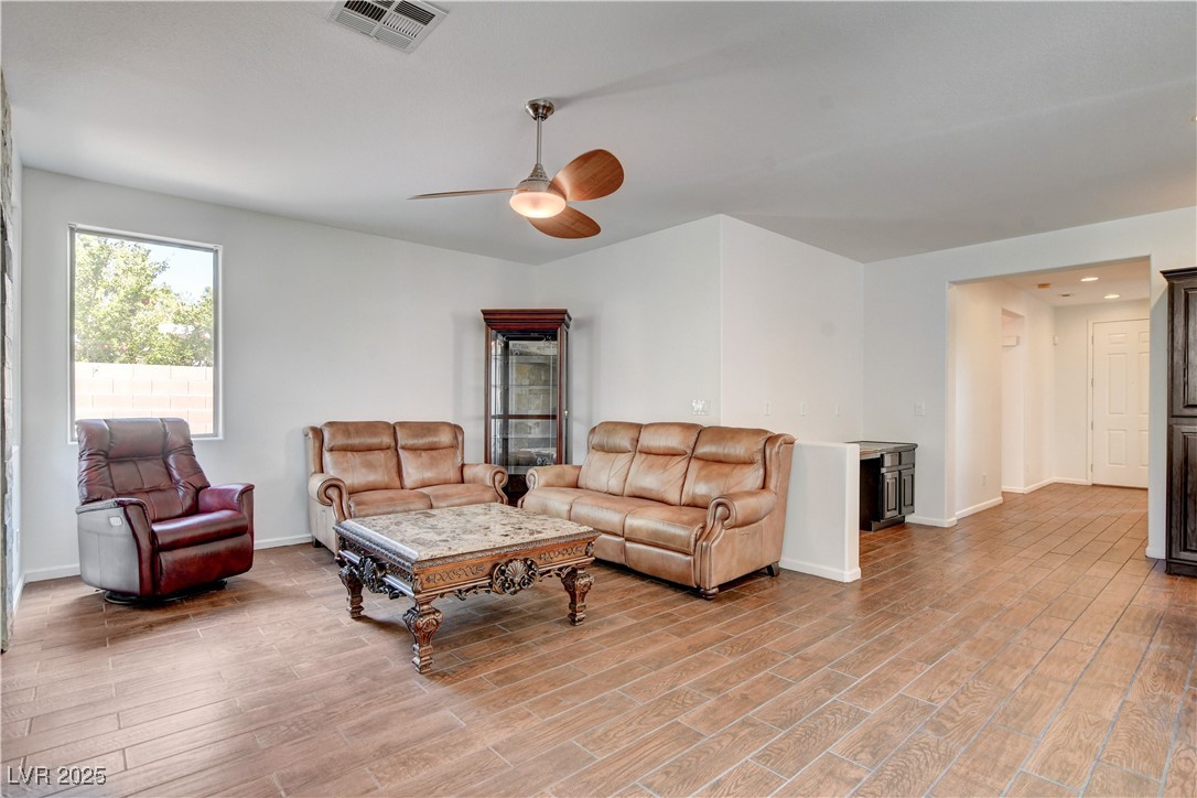 11197 Piazzale Street