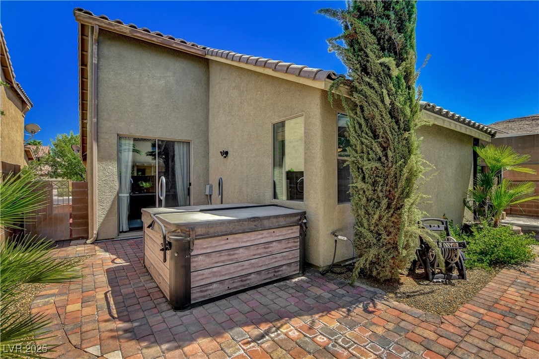 11197 Piazzale Street