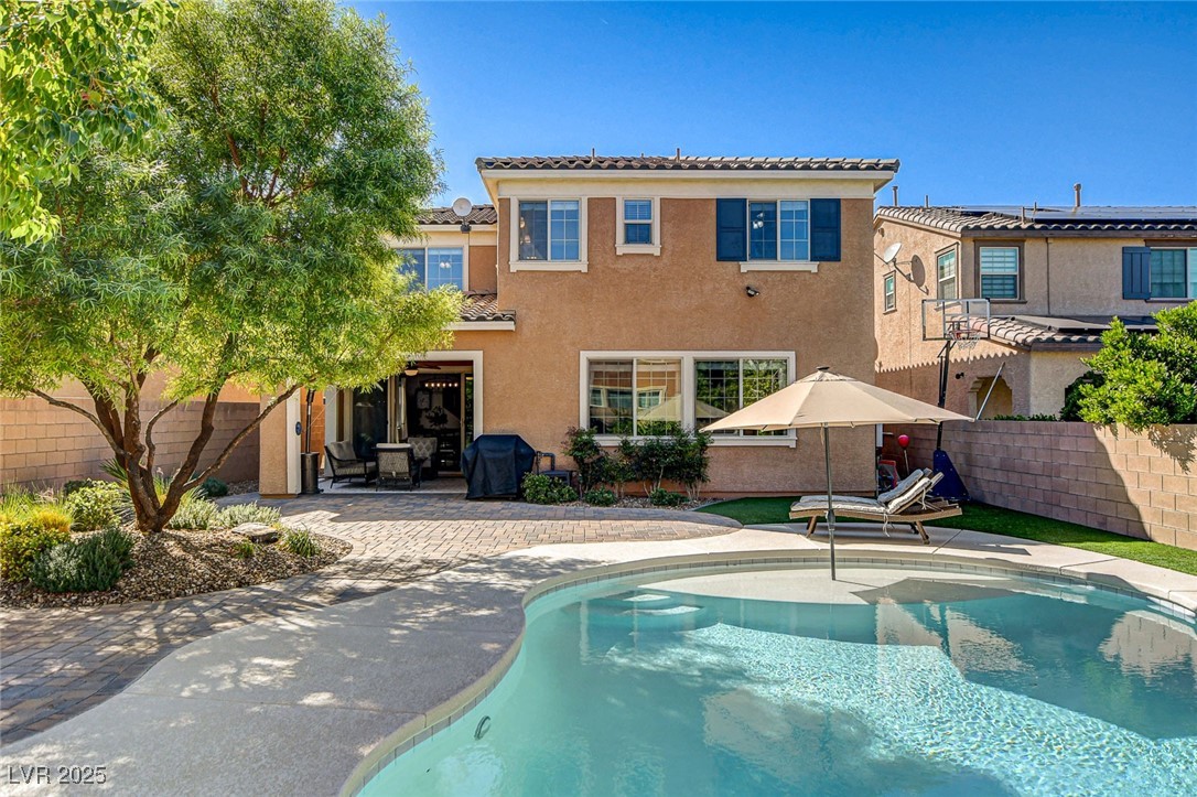 2540 Sable Ridge Street