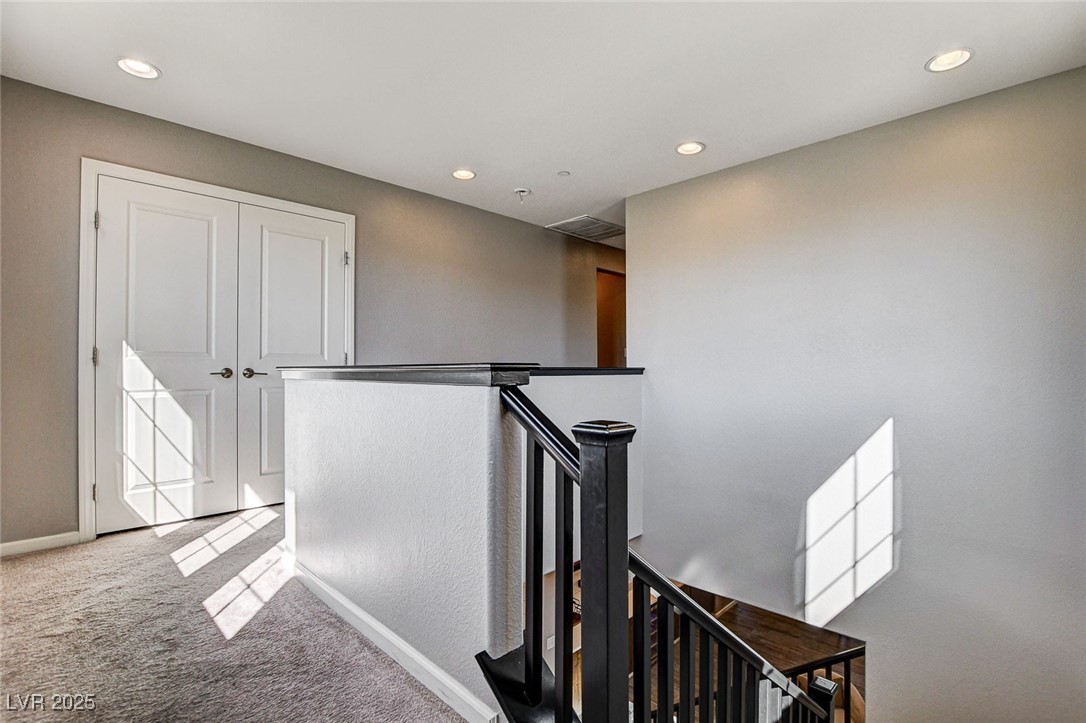 2540 Sable Ridge Street