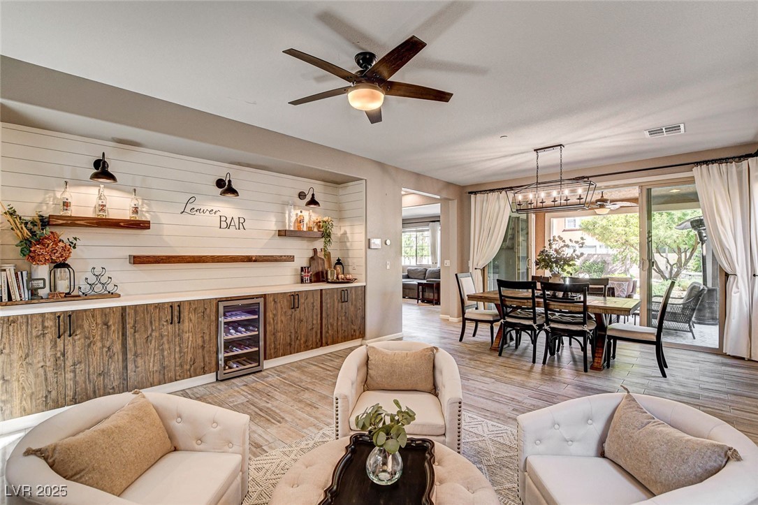 2540 Sable Ridge Street