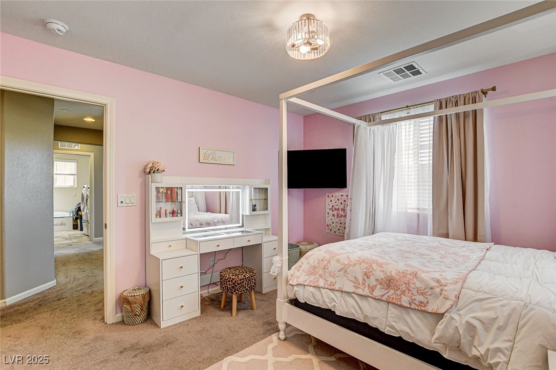 2540 Sable Ridge Street