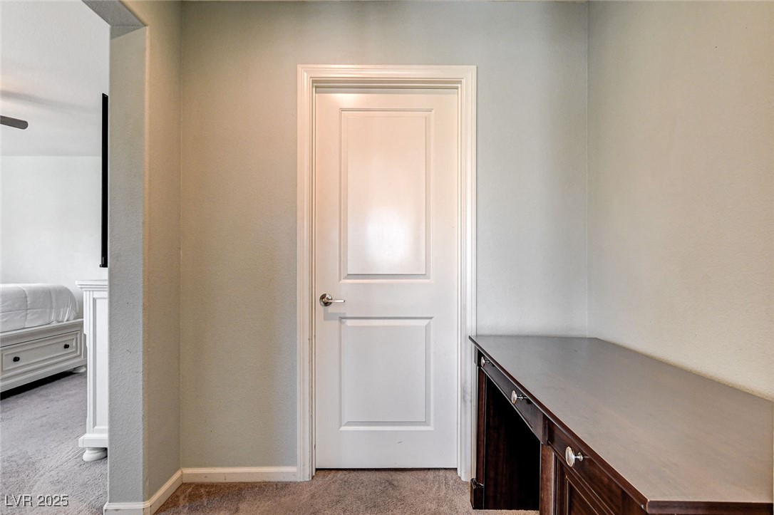 2540 Sable Ridge Street