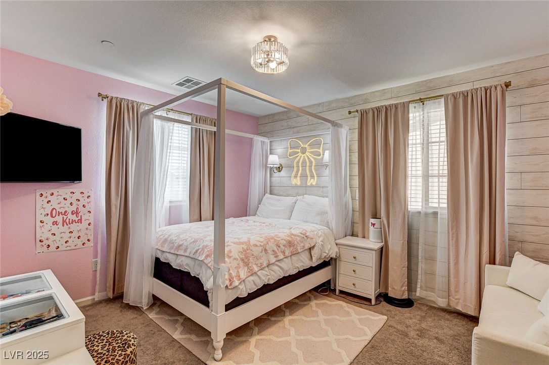 2540 Sable Ridge Street