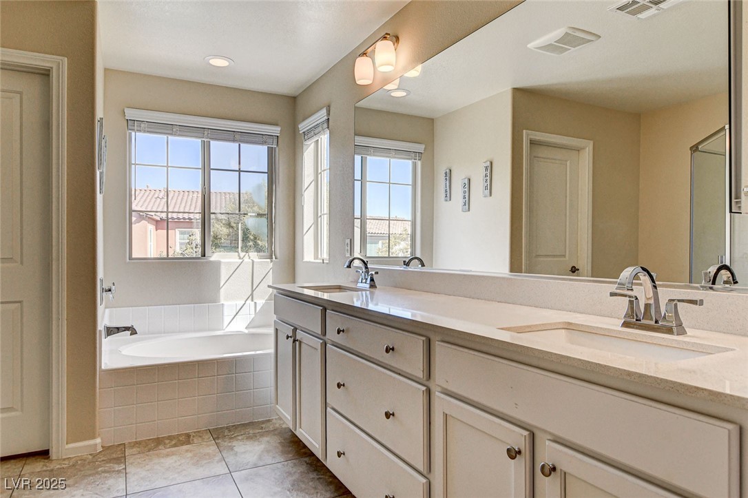 2540 Sable Ridge Street