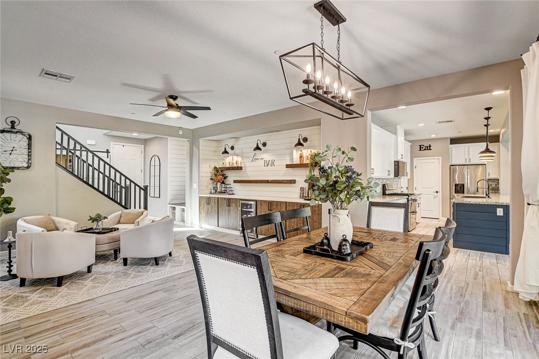 2540 Sable Ridge Street