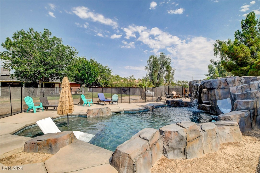 3765 Berkeley Street