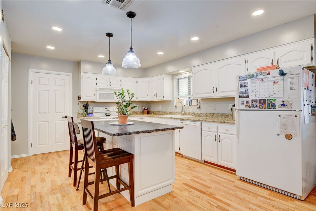 3765 Berkeley Street