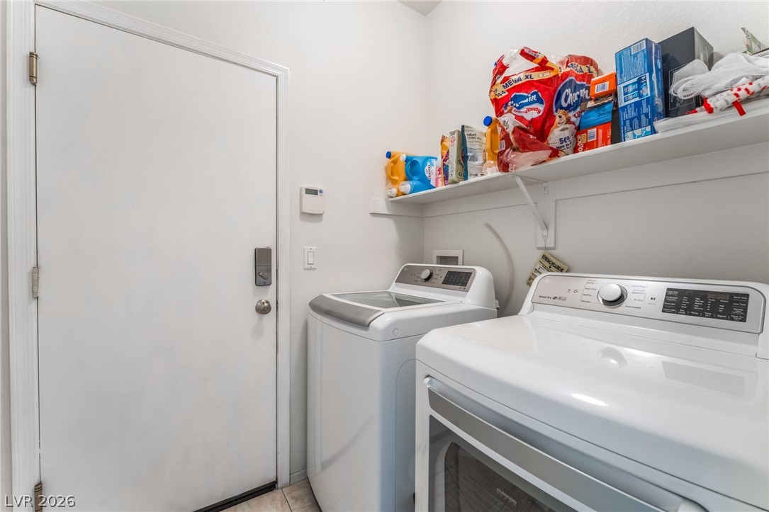 5949 Pavilion Lakes Avenue