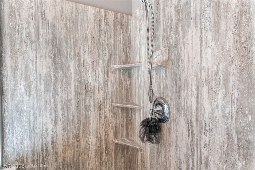 5949 Pavilion Lakes Avenue