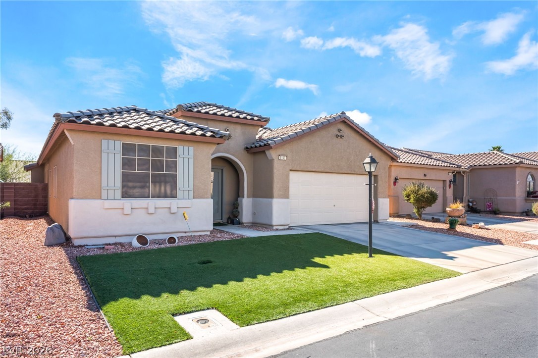 5949 Pavilion Lakes Avenue