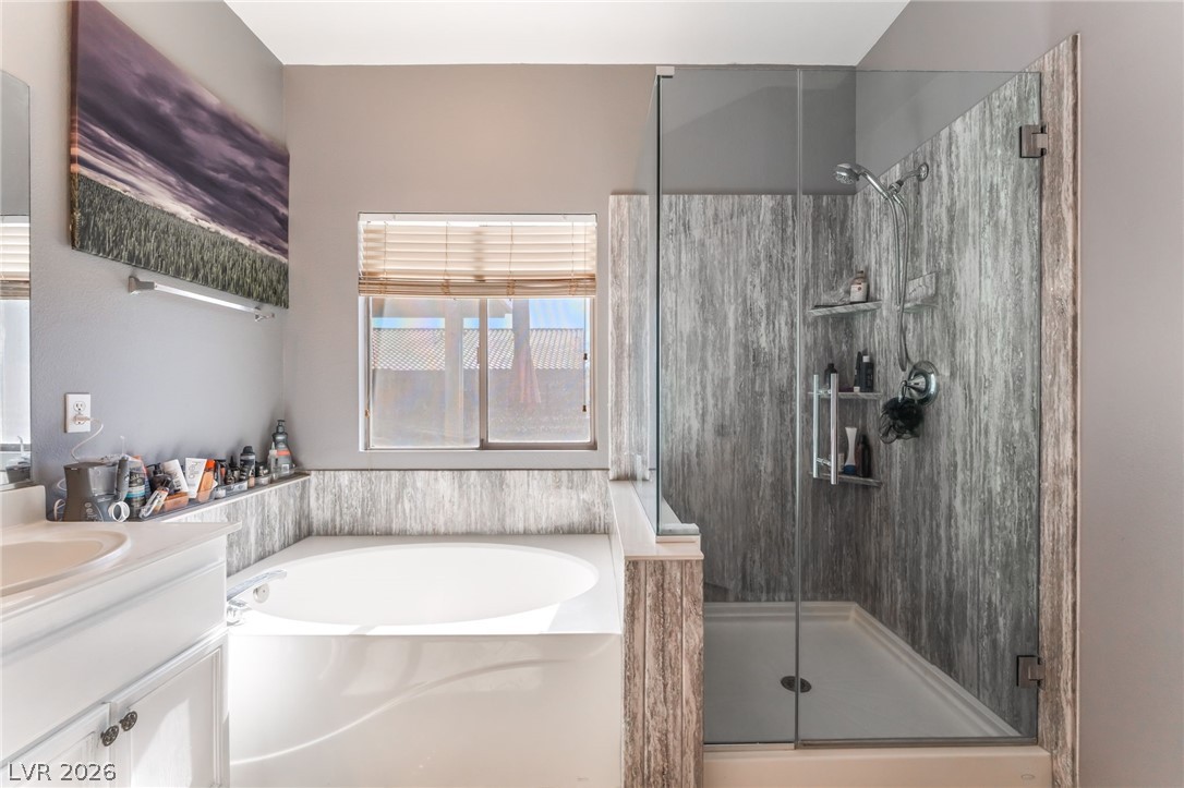 5949 Pavilion Lakes Avenue