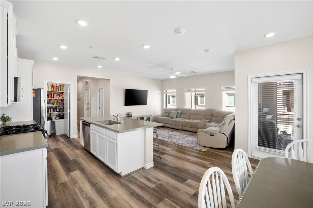 7206 North Decatur Boulevard 6