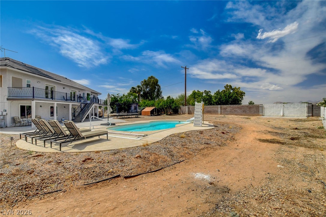 4362 Thistle Street