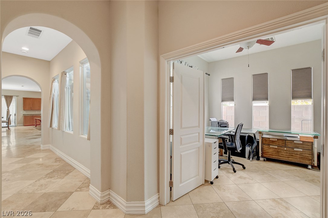542 Via Ripagrande Avenue
