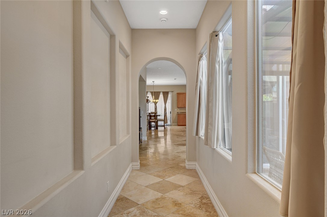 542 Via Ripagrande Avenue