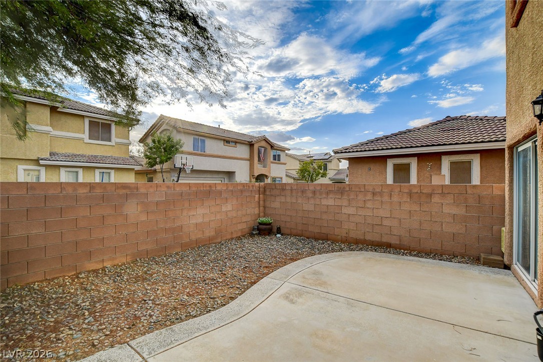 1438 Summer Glow Avenue