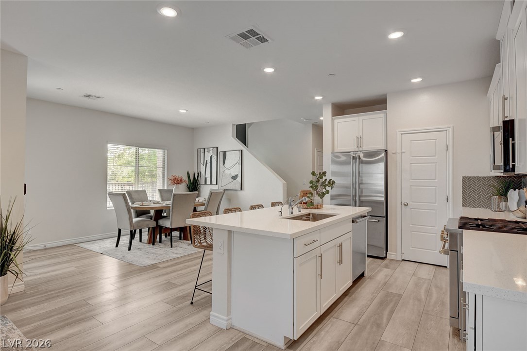 600 North Carriage Hill Drive 1039