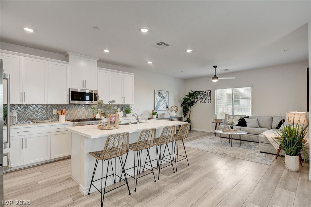 600 North Carriage Hill Drive 1039