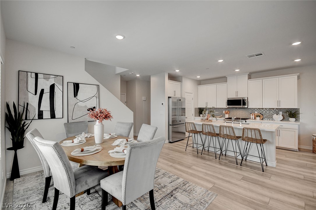 600 North Carriage Hill Drive 1039
